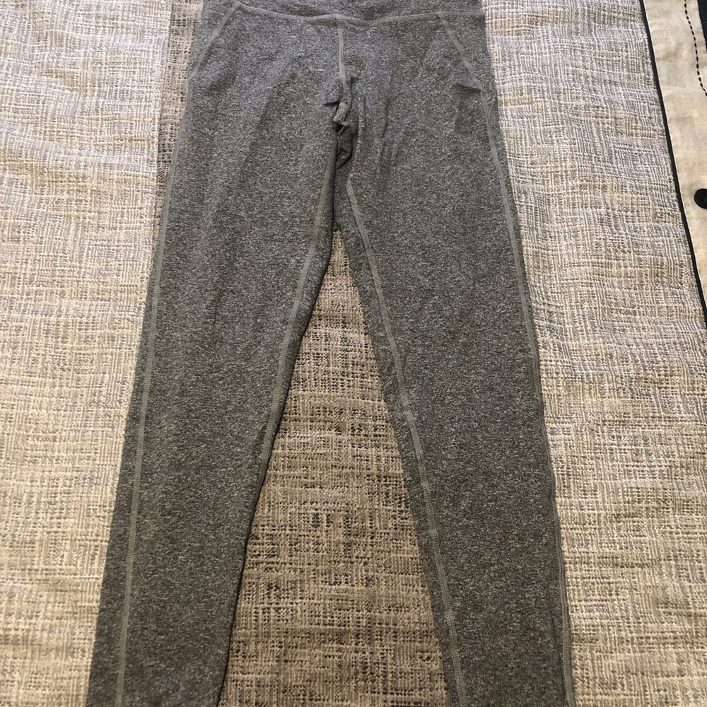Sommer Ray leggings in size medium